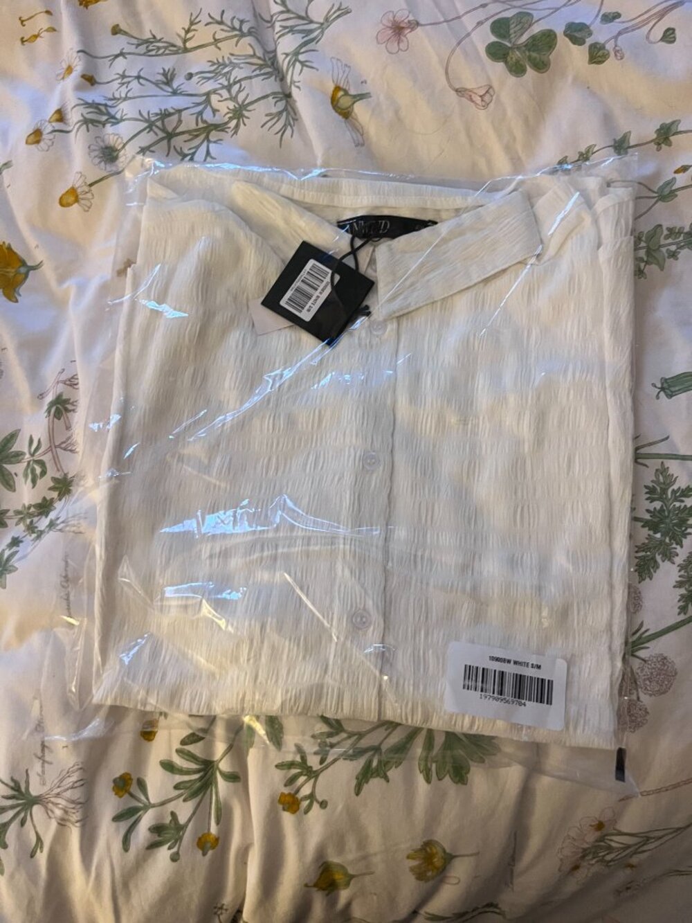 New York & Co Off White Long Sleeve Lightweight Sheer Cotton Button Down Shirt - Picture 6 of 7